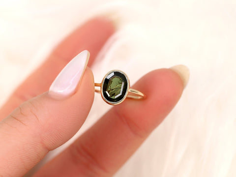 2.36ct Ready to Ship Donatella Oval 14kt Amazon Forest Green Sapphire Ring,Unique Sapphire Ring,Bezel Set Ring,Oval Cut Ring,Minimalist Ring