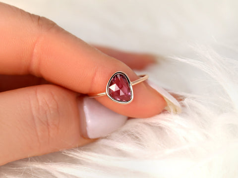 1.28ct Ready to Ship Donatella Pebble 14kt Rose Magenta Pink Sapphire Ring,Unique Sapphire Ring,Bezel Set Ring,Minimalist Ring,Dainty Ring