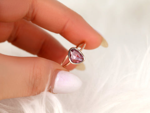 1.28ct Ready to Ship Donatella Pebble 14kt Rose Magenta Pink Sapphire Ring,Unique Sapphire Ring,Bezel Set Ring,Minimalist Ring,Dainty Ring