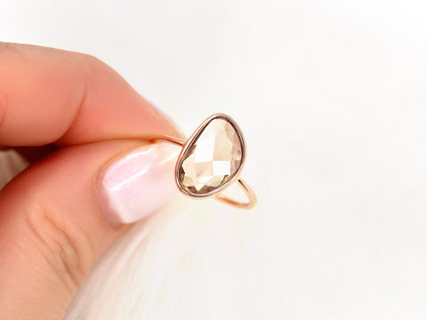 2.80ct Ready to Ship Donatella Pebble 14kt Rose Gold Rose Blush Sapphire Ring,Unique Sapphire Ring,Bezel Set Ring,Minimalist Ring,Me Ring