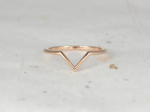 Skinny PLAIN Venus 14kt Gold Chevron V Ring - Rosados Box