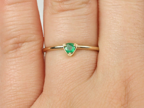 Ultra Petite Zelda 14kt Gold Emerald Dainty Stacking Ring,Pinky Ring,Gift For Her,May Birthstone,Trillion Ring,Emerald Ring,Dainty Ring