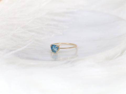 Ultra Petite Heartley 14kt Gold Blue Topaz Heart Ring - Rosados Box