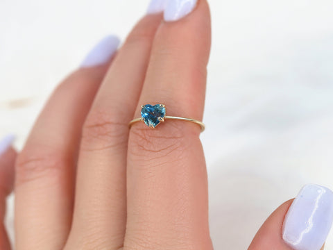 Ultra Petite Heartley 14kt Gold Blue Topaz Heart Ring - Rosados Box