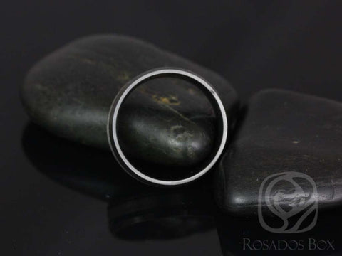 Liam 7mm Black Zirconium Beveled Edge & Double Grooved Pipe Ring - Rosados Box